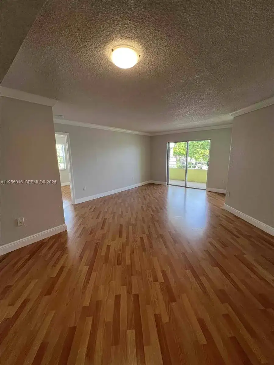10785 SW 108th Ave # 308, Miami FL 33176 photo 4