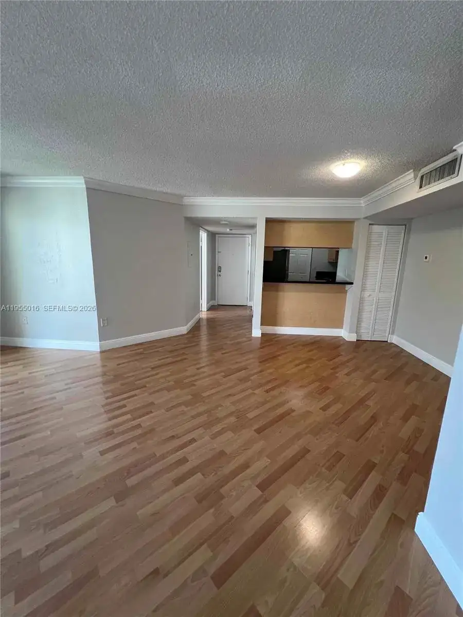 10785 SW 108th Ave # 308, Miami FL 33176 photo 5