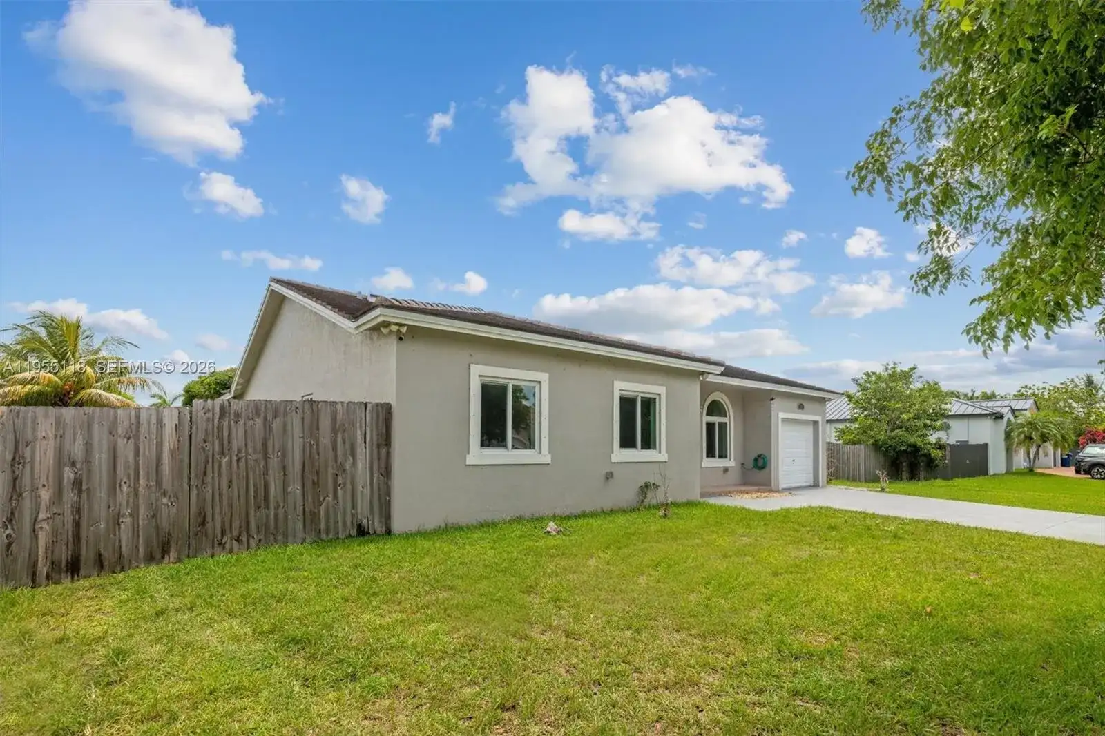 13225 SW 218th Ter, Miami FL 33170 photo 3