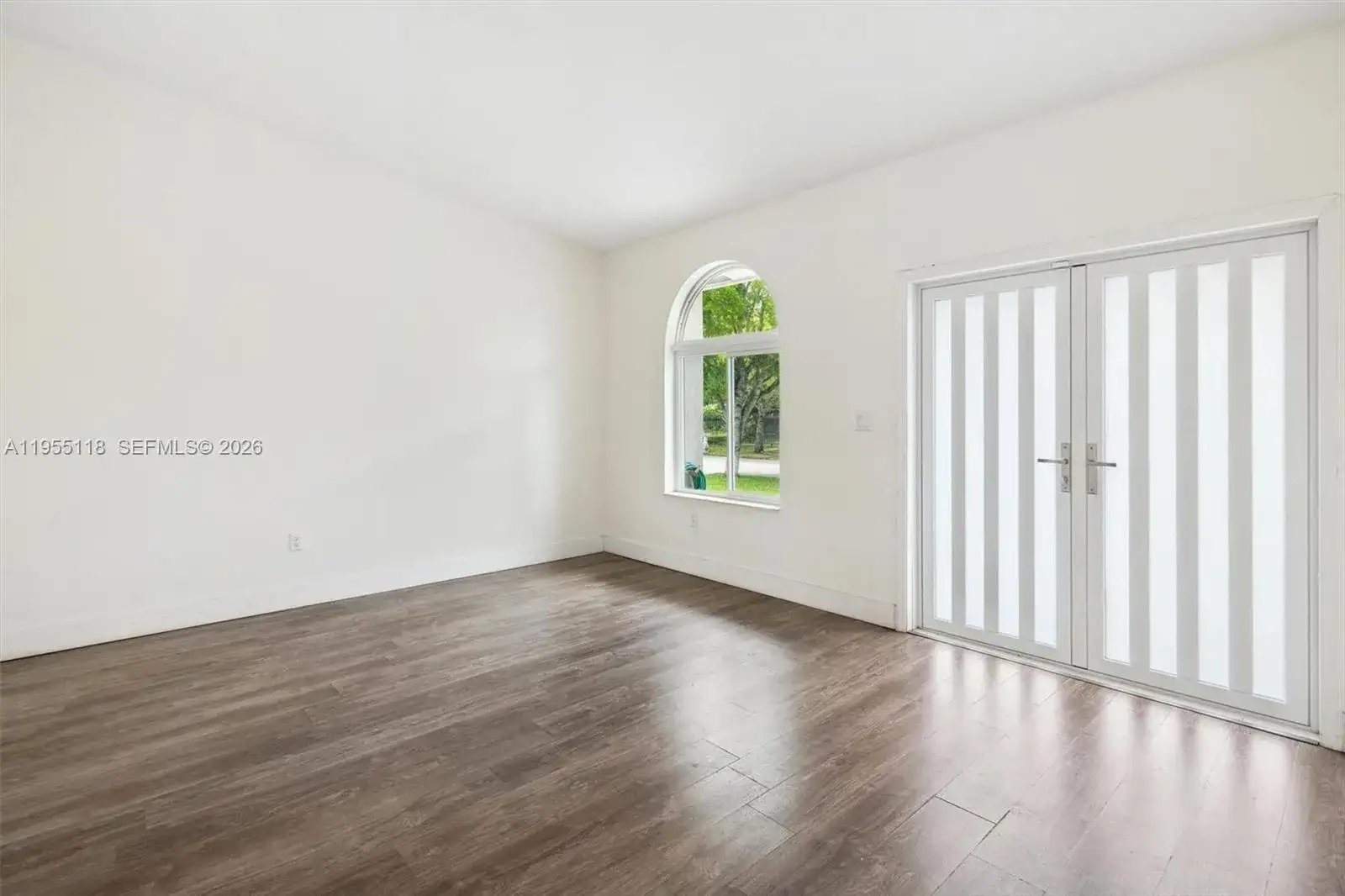 13225 SW 218th Ter, Miami FL 33170 photo 5