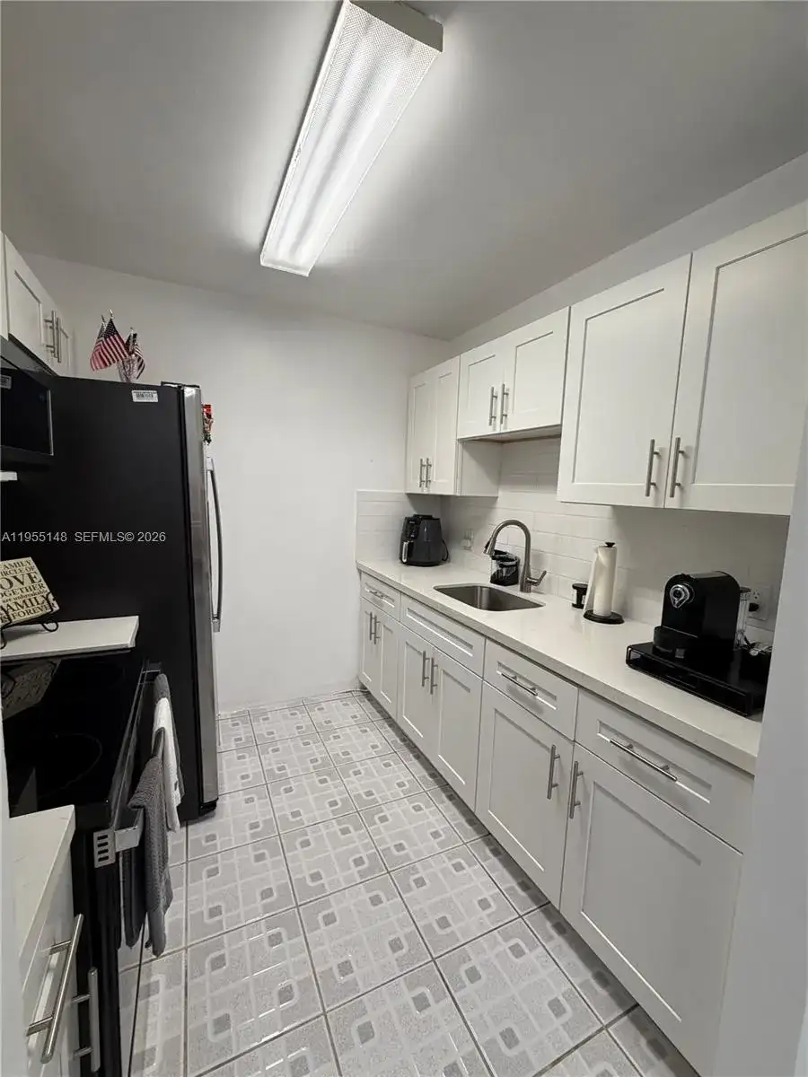 200 SW 132nd Way # 109L, Pembroke Pines FL 33027 photo 2
