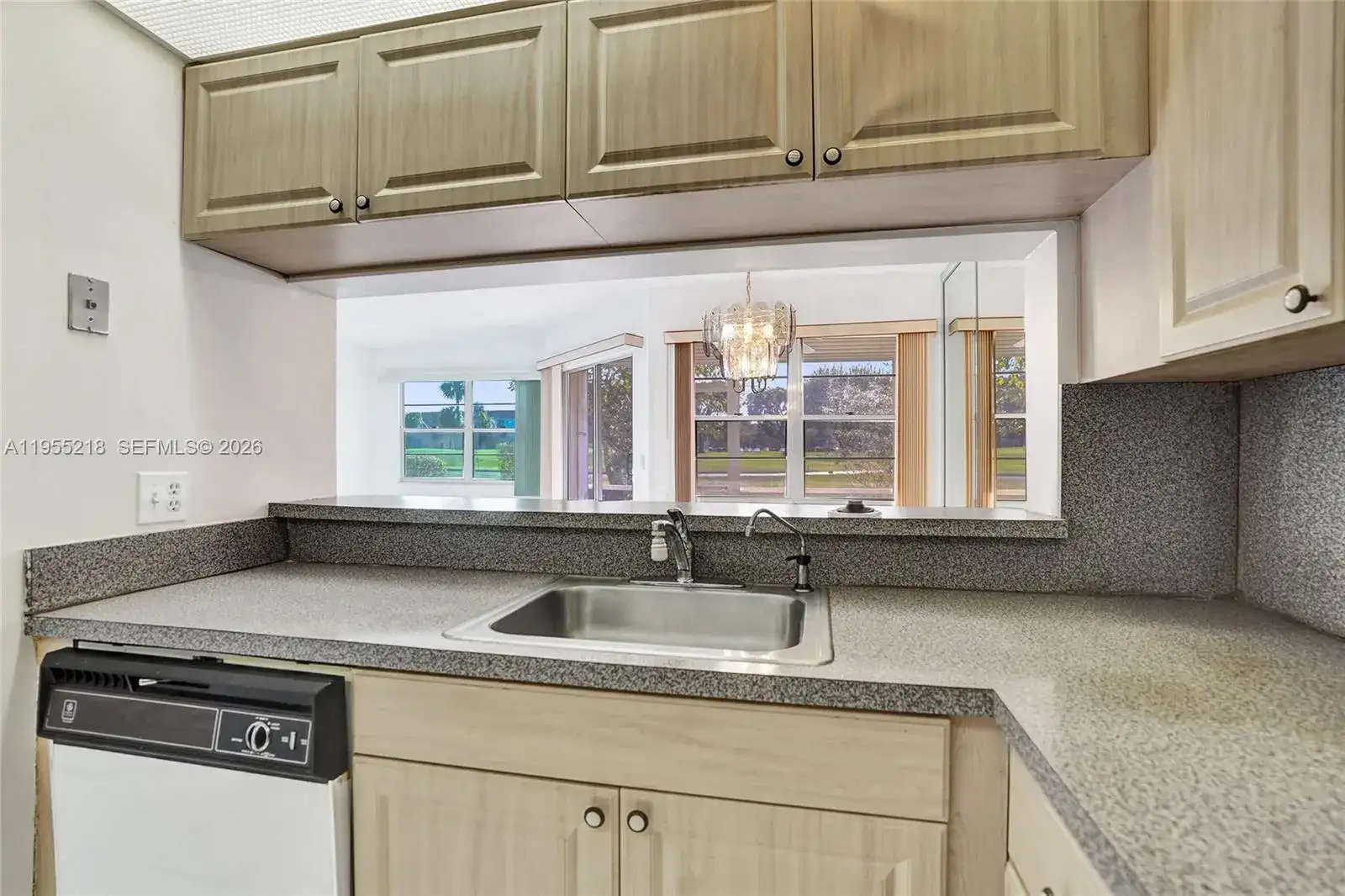 900 SW 128th Ave # 103D, Pembroke Pines FL 33027 photo 3