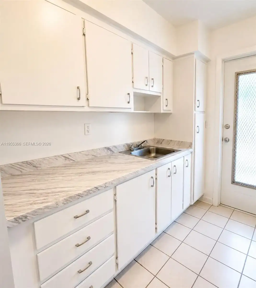 12655 NE 16th Ave # 16, North Miami FL 33161 photo 3