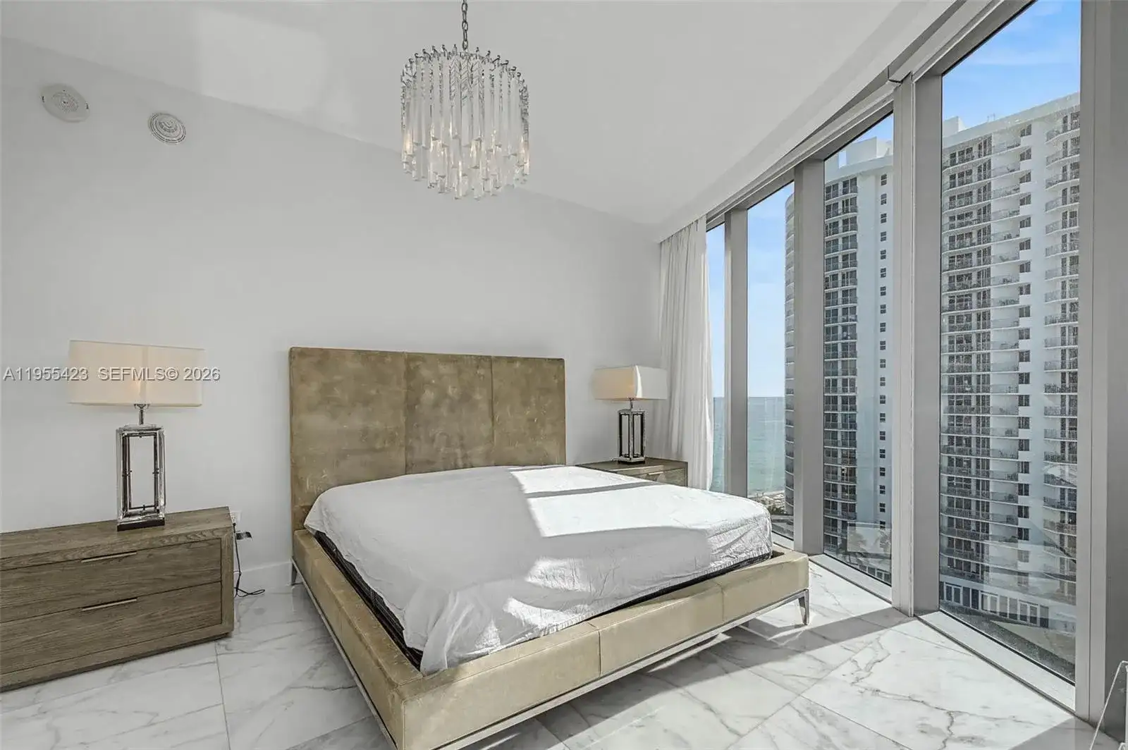 17475 Collins Ave # 904, Miami Beach FL 33160 photo 2