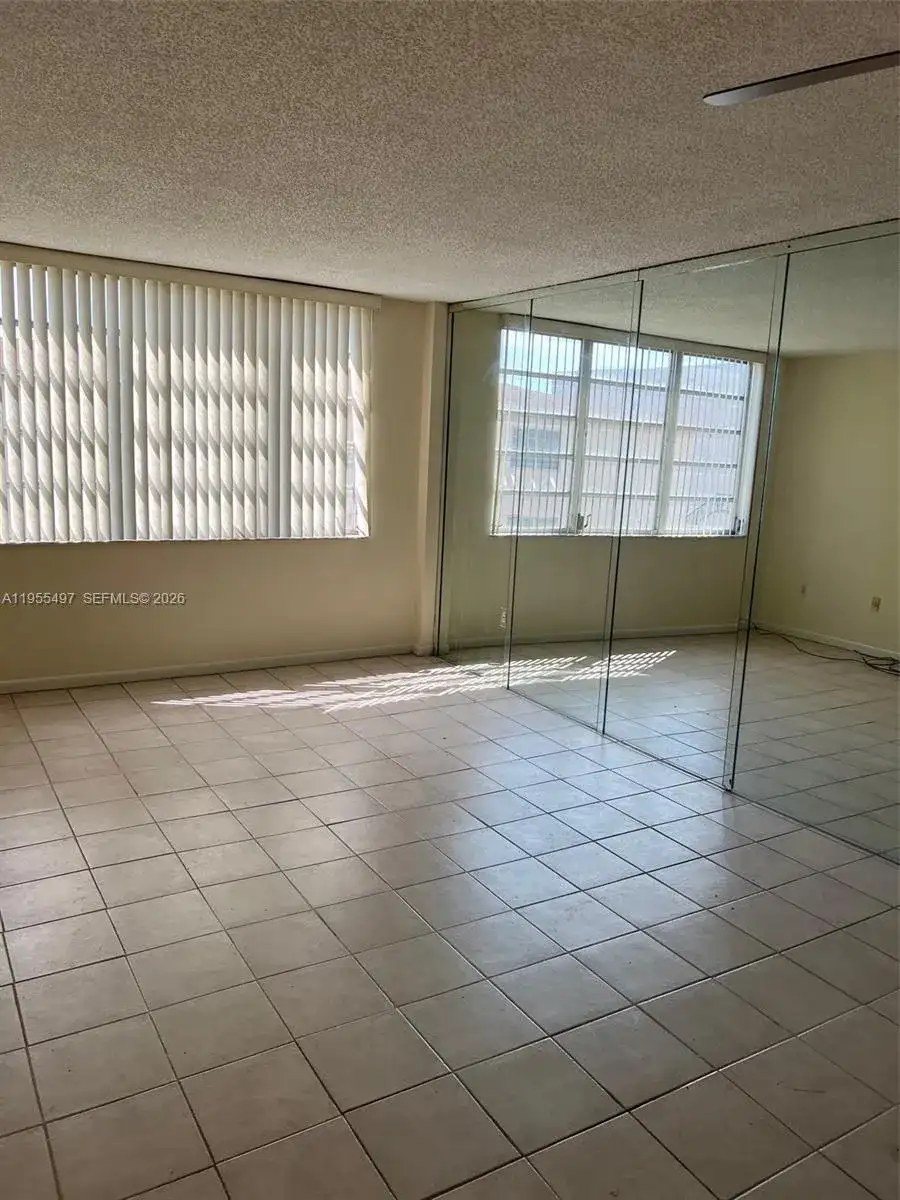 13390 NE 7th Ave # 205, North Miami FL 33161 photo 2