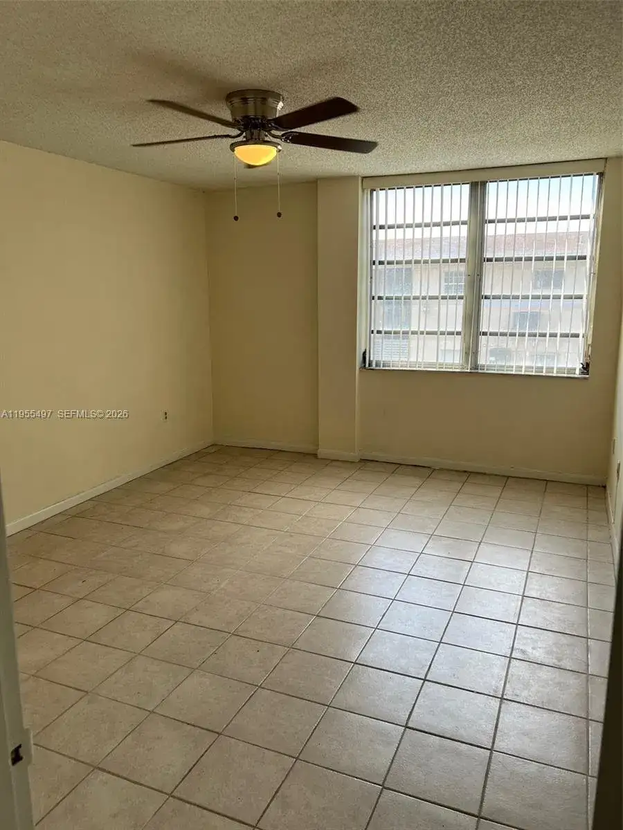 13390 NE 7th Ave # 205, North Miami FL 33161 photo 3