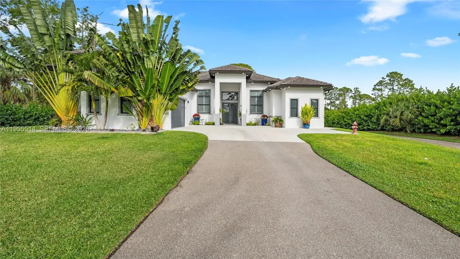 1161 22nd Ave NE, Naples FL 34120 photo 4