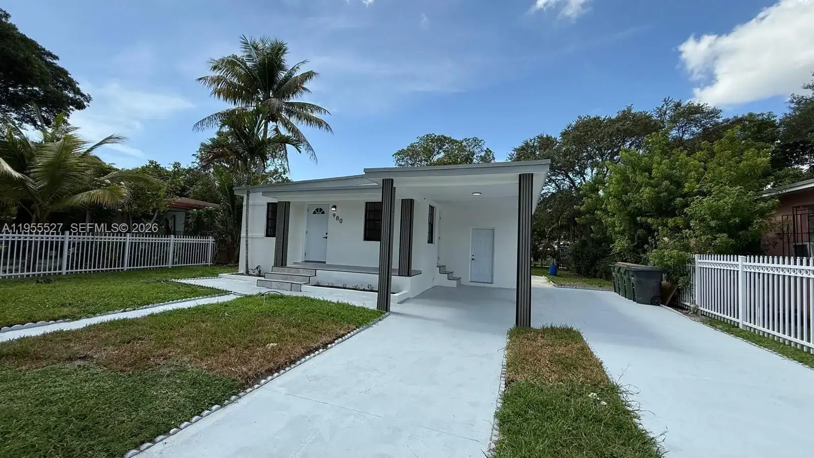 980 NE 146th St, North Miami FL 33161 photo 4