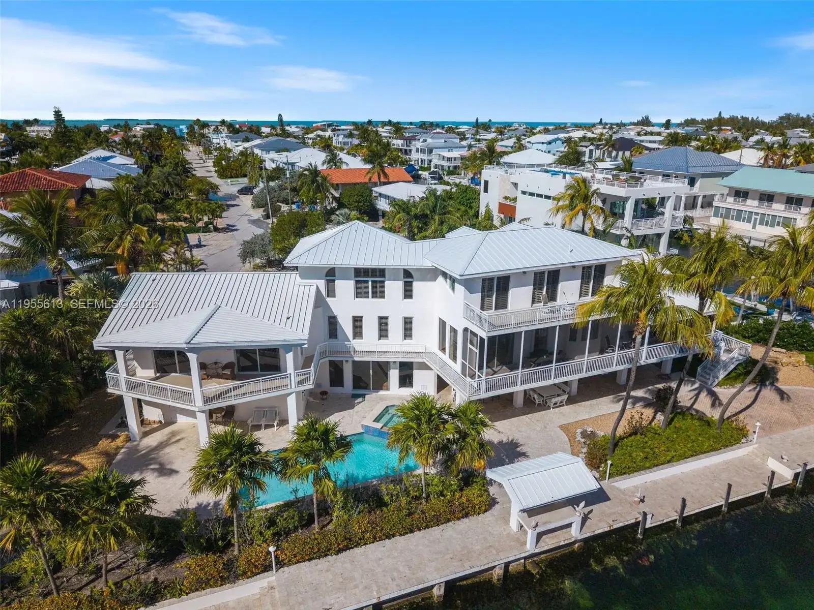 44 W Plaza Del Lago, Lower Keys FL 33036 photo 3