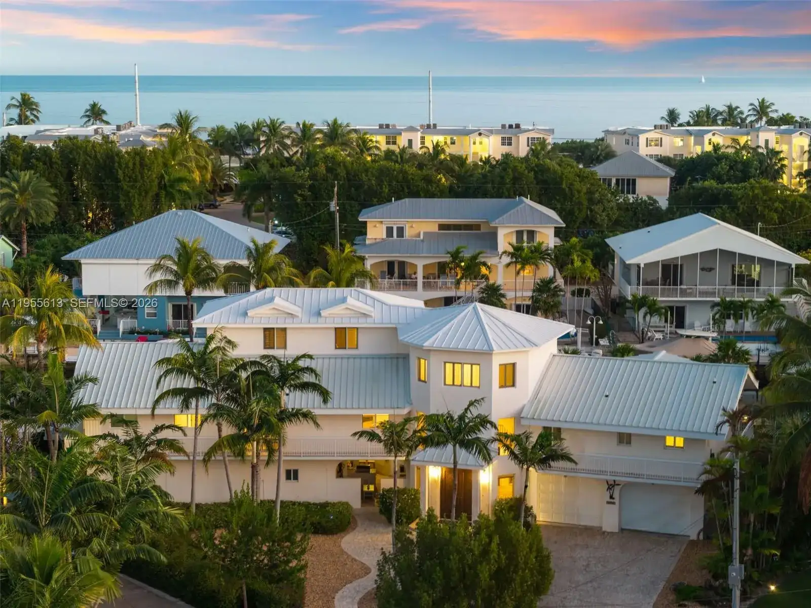 44 W Plaza Del Lago, Lower Keys FL 33036 photo 4