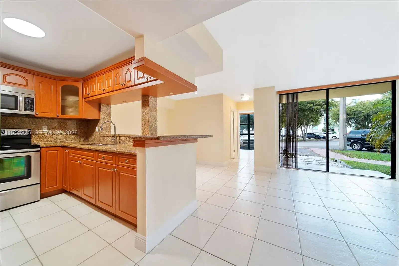 11800 SW 18th St # 4, Miami FL 33175 photo 3
