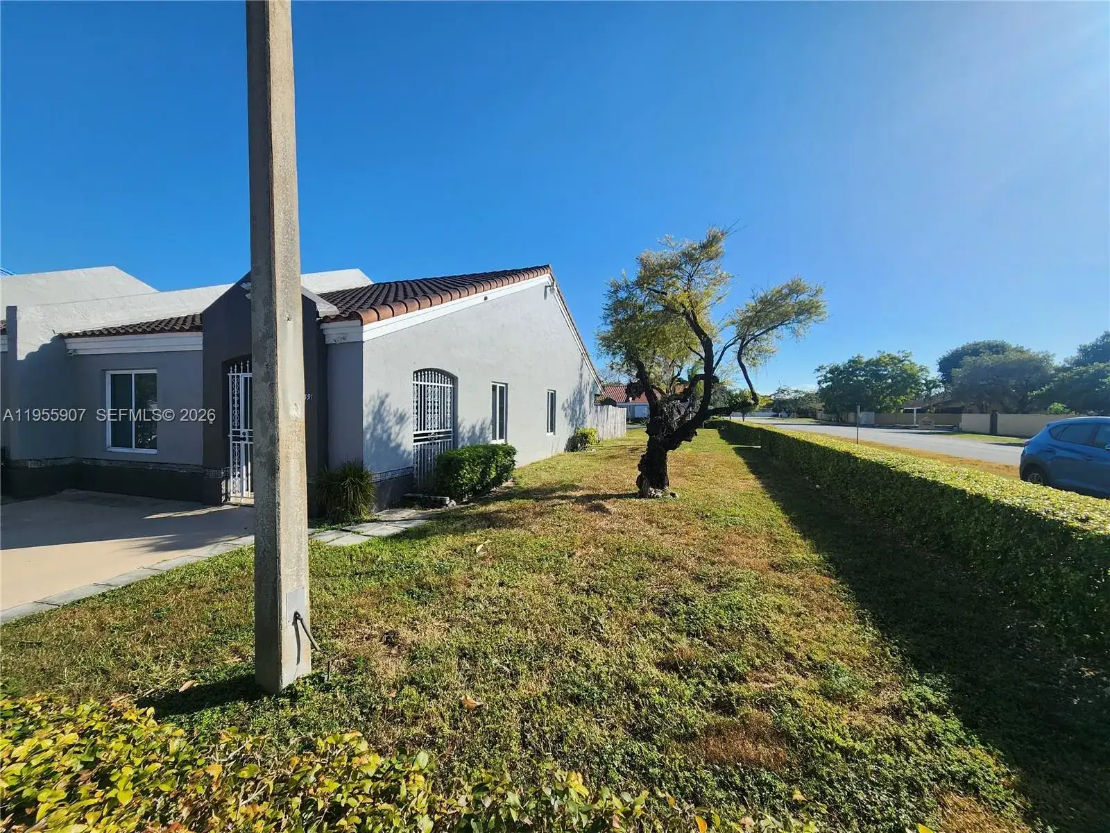 8391 SW 148th Ave, Miami FL 33193 photo 2