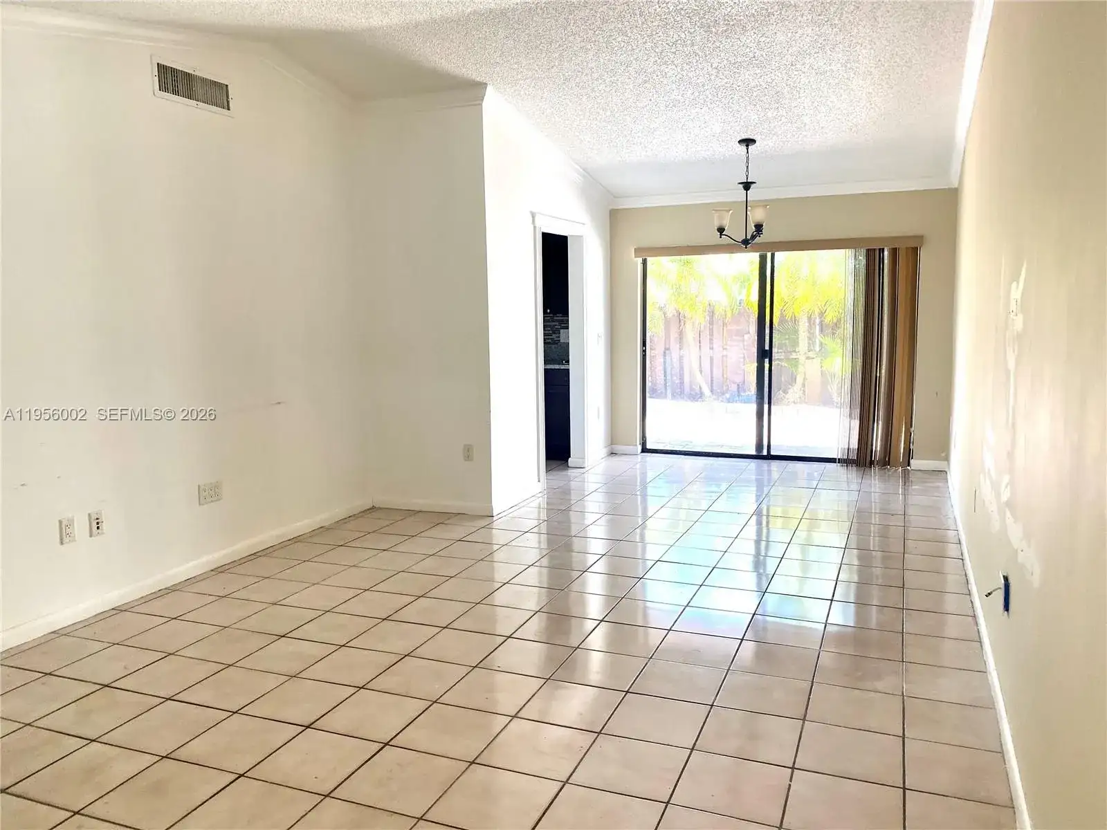 13987 SW 50th Ter, Miami FL 33175 photo 2