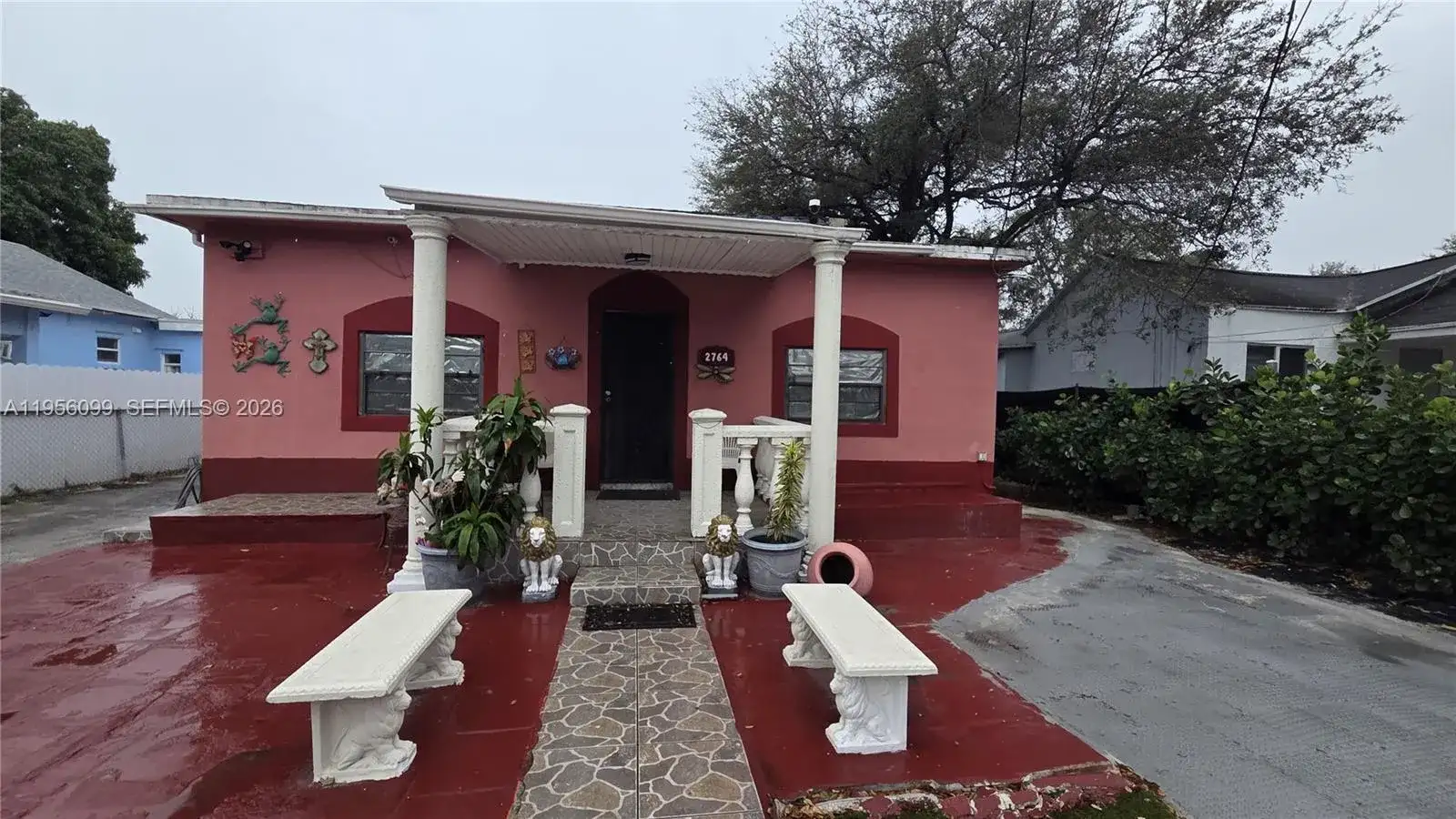 2764 NW 31st St, Miami FL 33142 photo 3