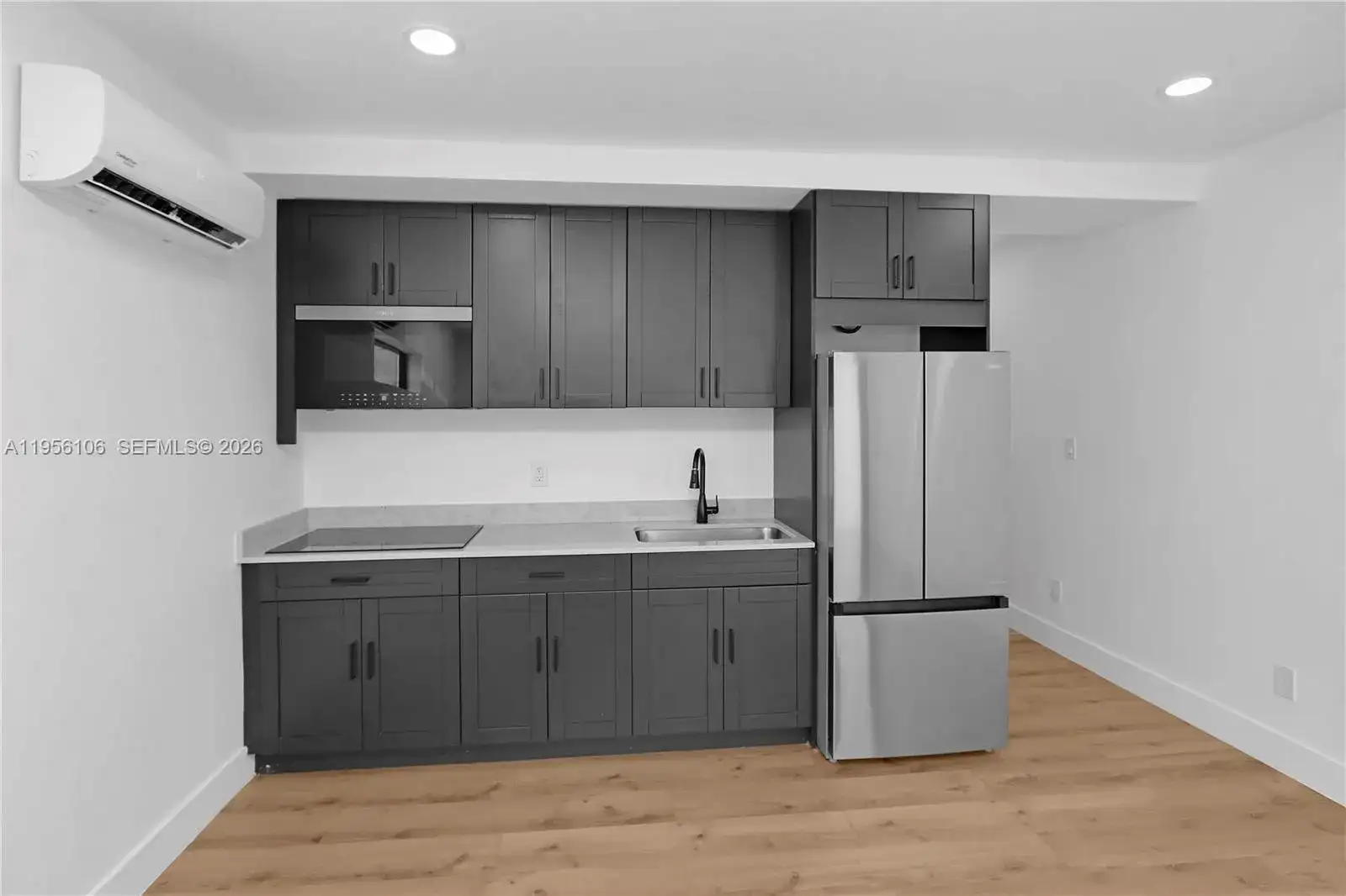 419 78th ST # 1, Miami Beach FL 33141 photo 5