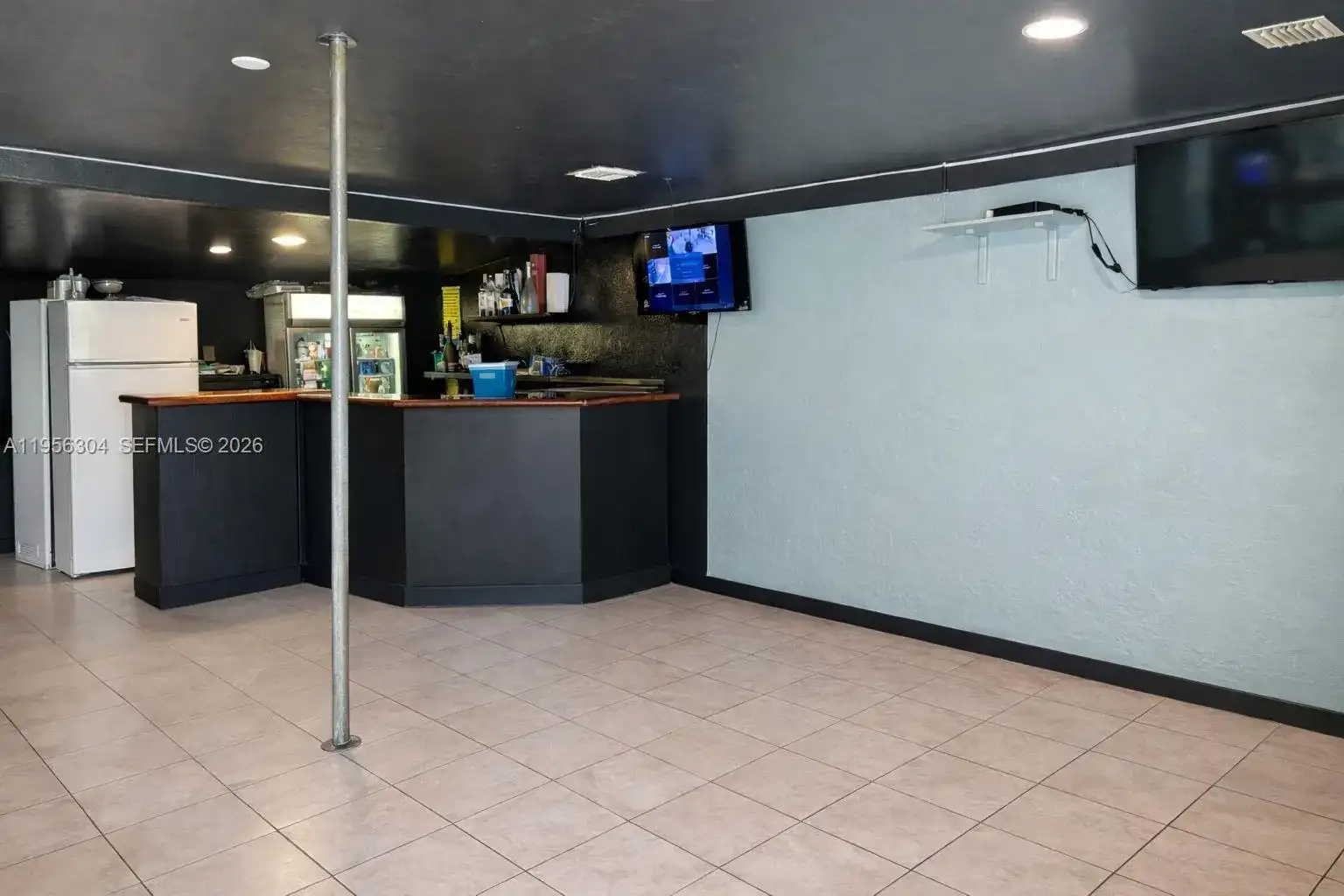 21855 S Dixie Hwy, Miami FL 33170 photo 4