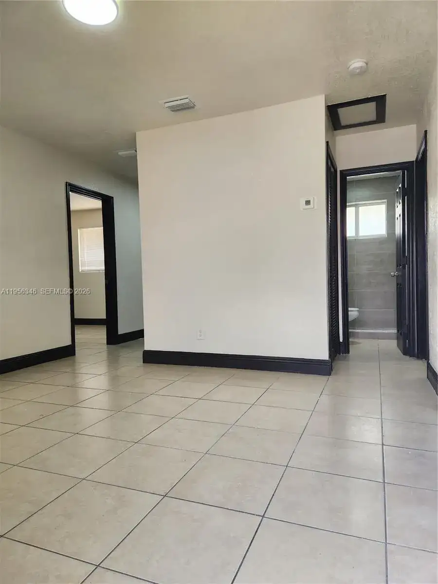 873 NW 10th St, Florida City FL 33034 photo 4