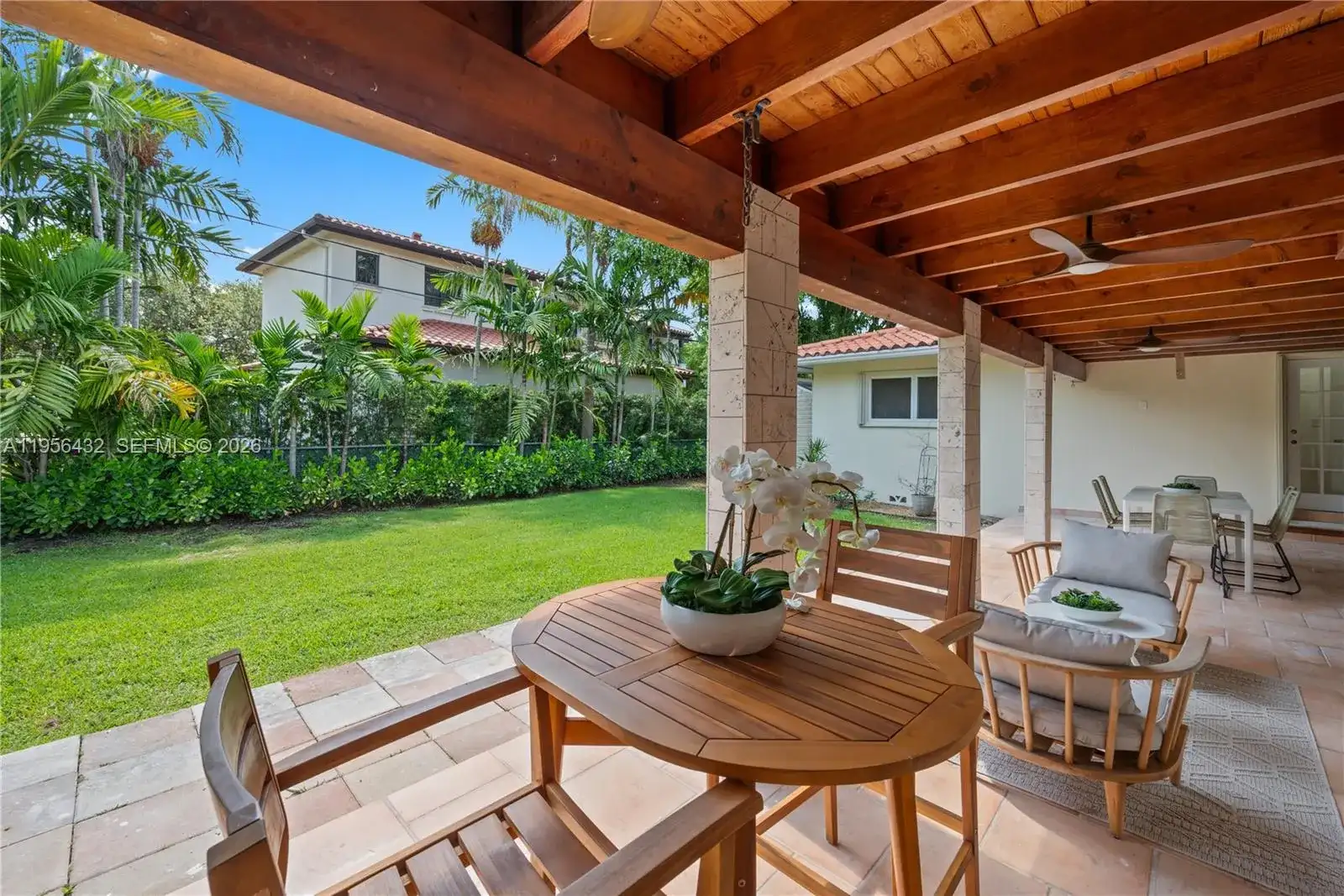 5211 Granada Blvd, Coral Gables FL 33146 photo 3