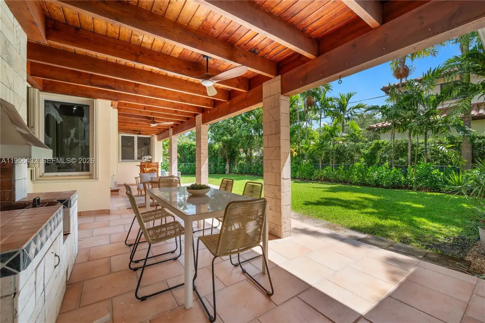 5211 Granada Blvd, Coral Gables FL 33146 photo 4