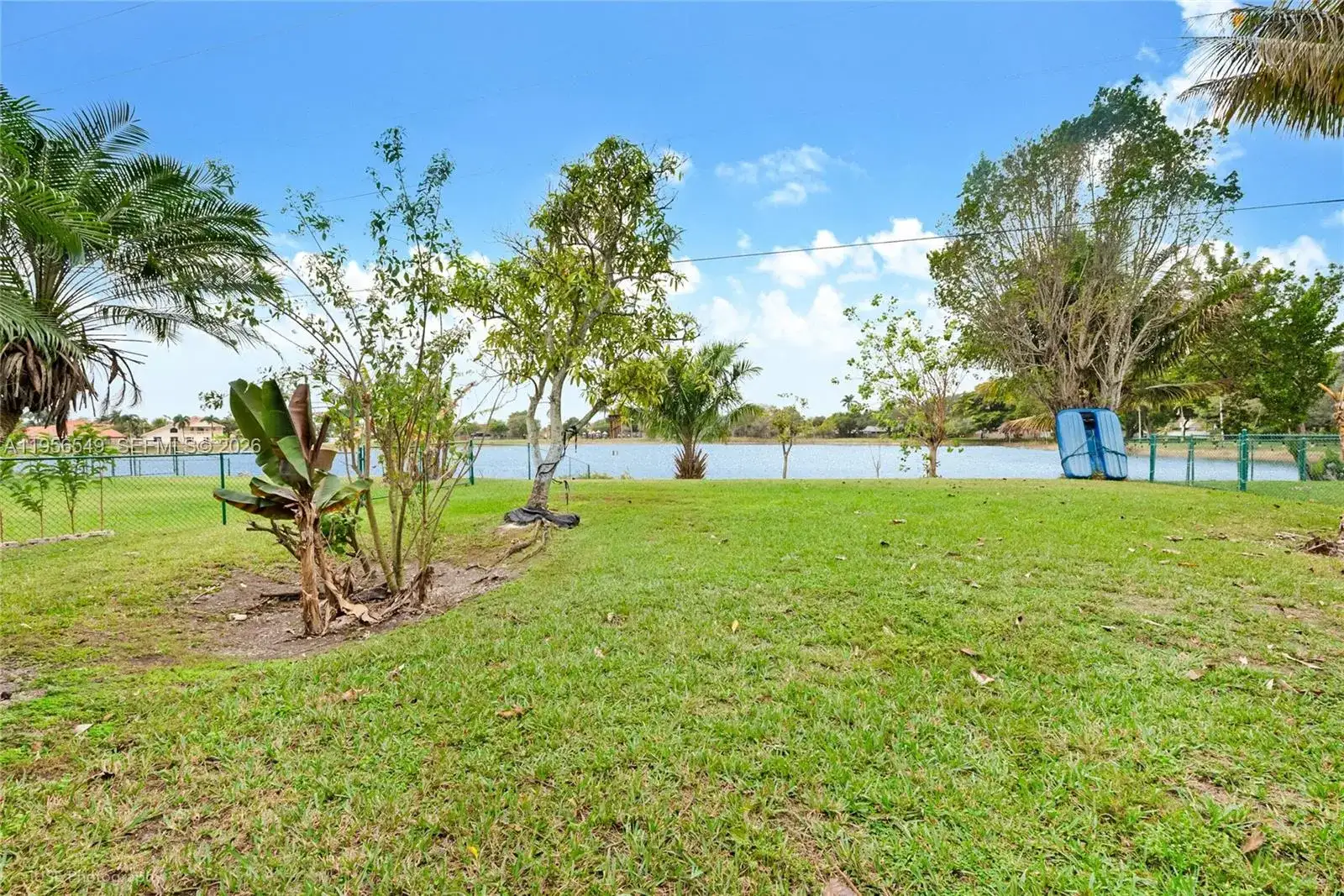 1402 SE 16th Ave, Homestead FL 33035 photo 3
