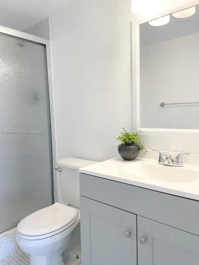 16919 N Bay Rd # 706, Sunny Isles Beach FL 33160 photo 3