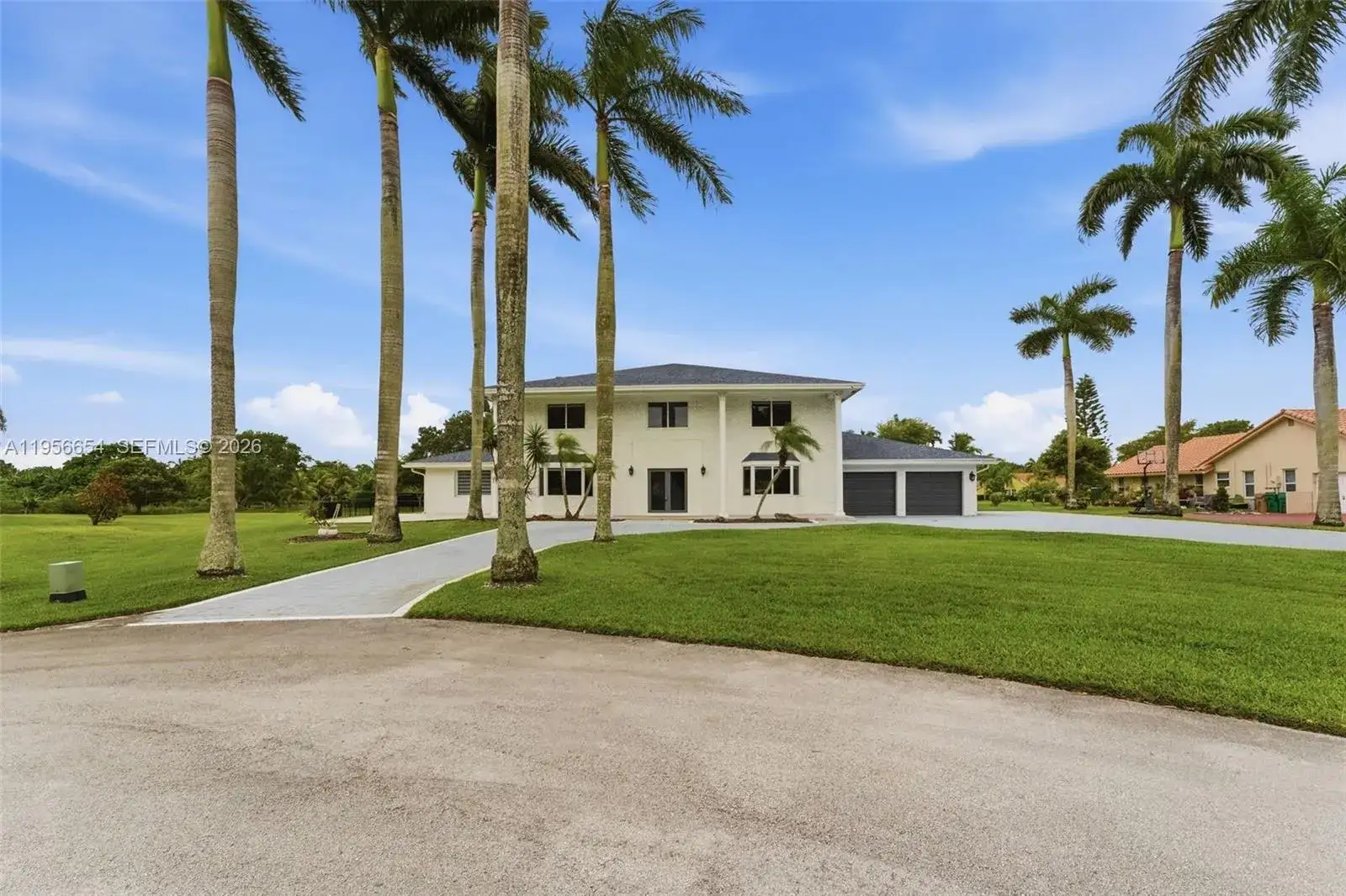 11824 SW 43rd Ct, Davie FL 33330 photo 3