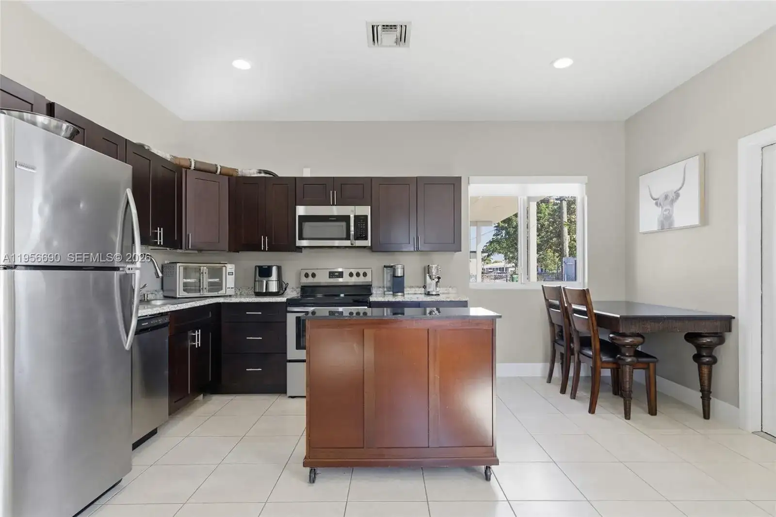 12045 NW 20th Ave, Miami FL 33167 photo 5