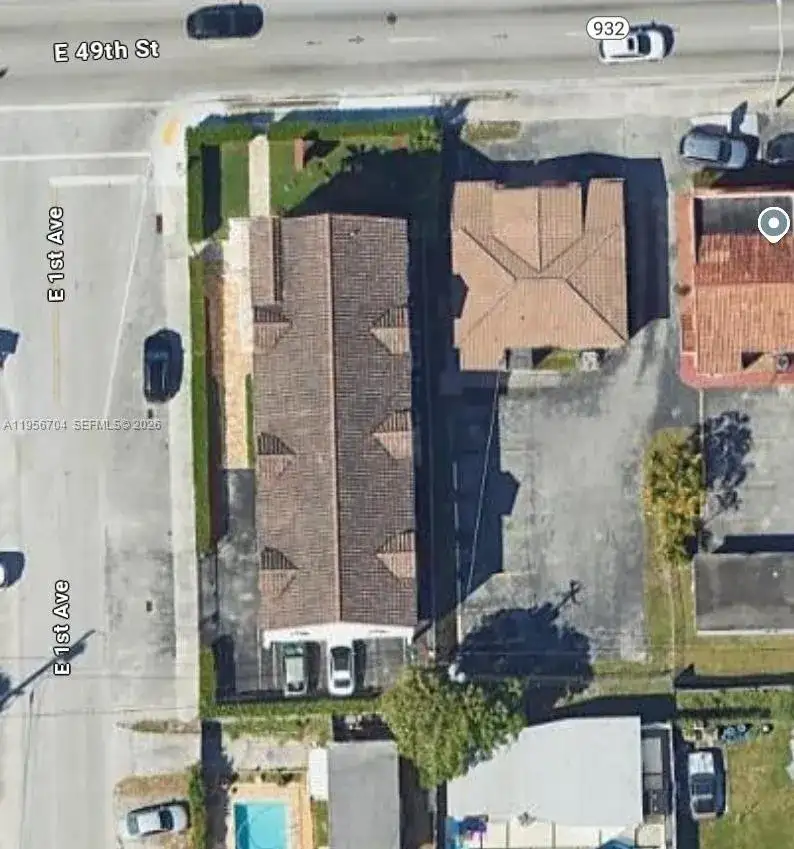 110 E 49th St, Hialeah FL 33013 photo 2