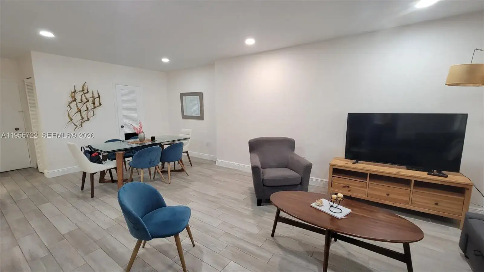 1965 S Ocean Dr, Hallandale Beach FL 33009 photo 5