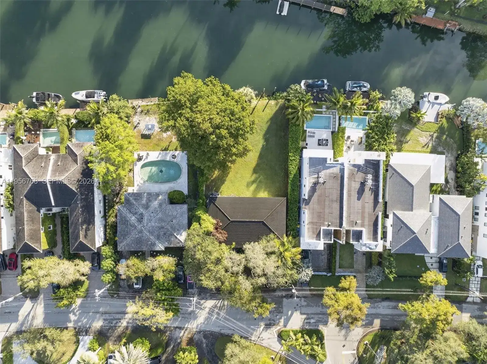 4855 University Dr, Coral Gables FL 33146 photo 3