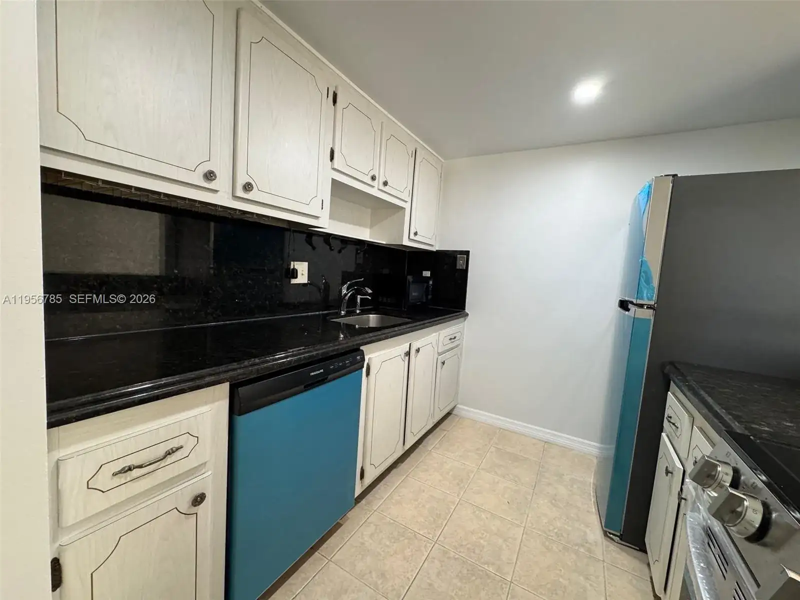 14415 N Kendall Dr # 212G, Miami FL 33186 photo 3