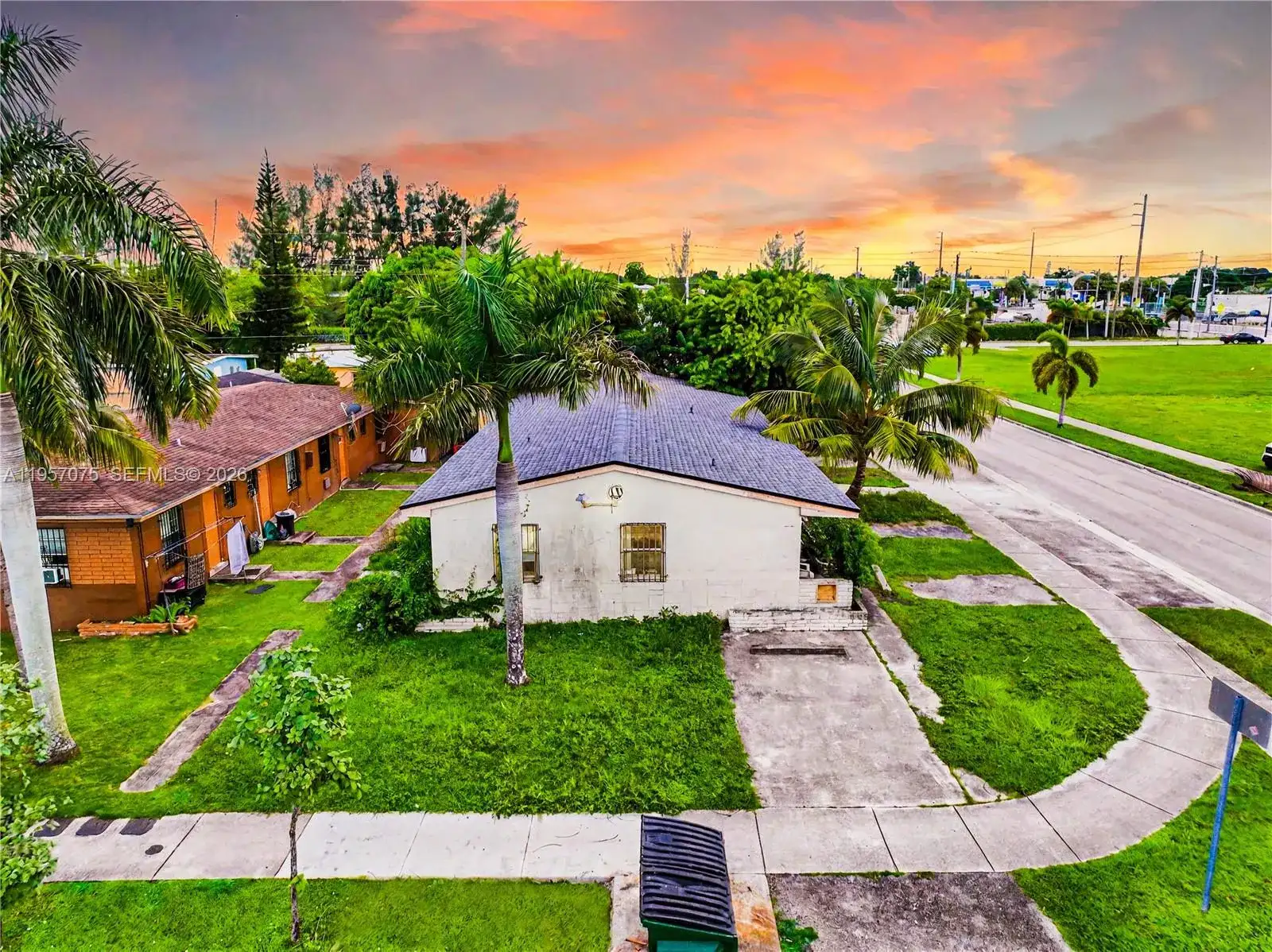 1478 NW 2nd Ave, Florida City FL 33034 photo 3
