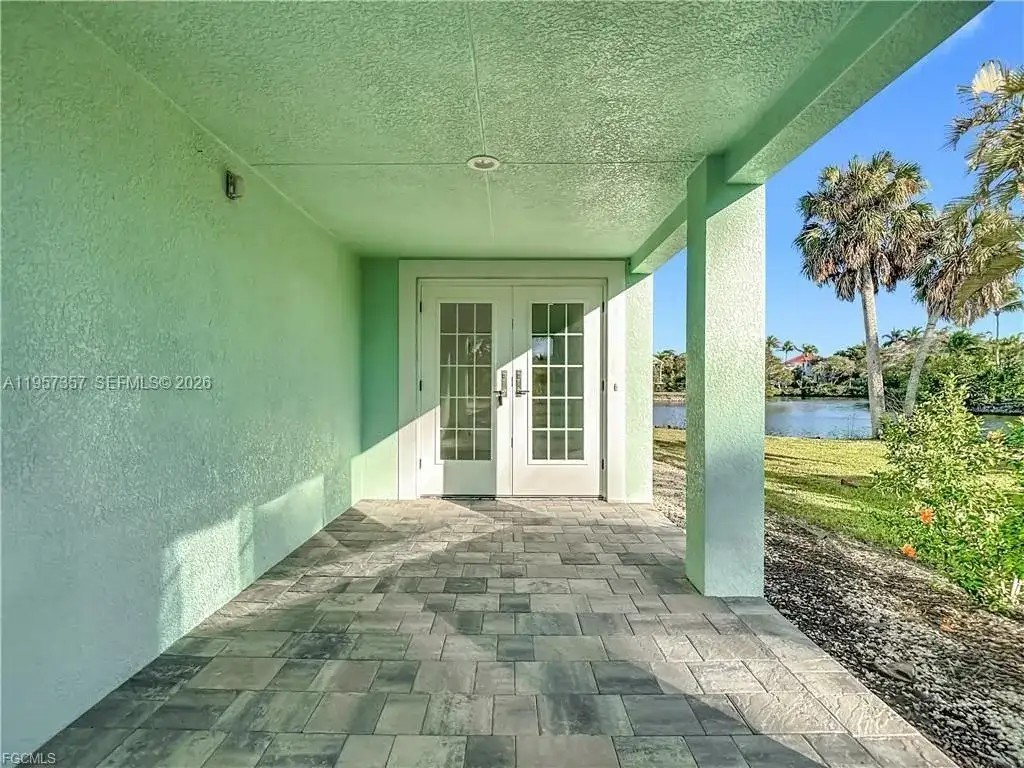 27520 Big Bend Rd, Bonita Springs FL 34134 photo 4