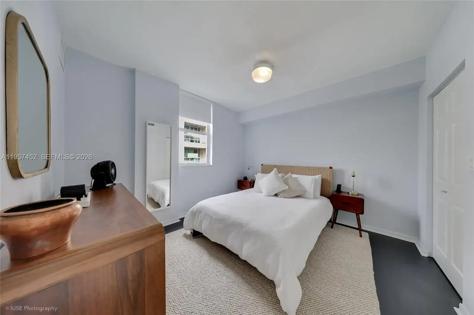115 SW 11th St # 505, Miami FL 33130 photo 2