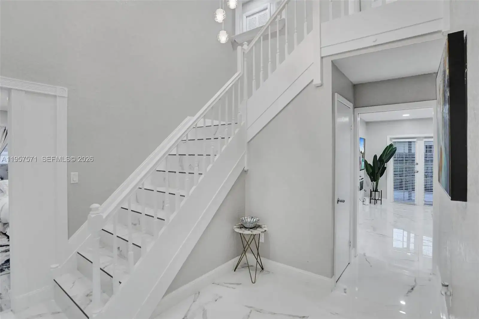 466 NE 8th Ave, Deerfield Beach FL 33441 photo 4