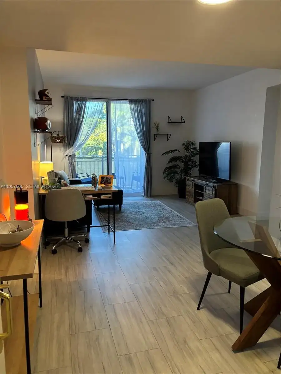 3500 Coral Way # 406, Miami FL 33145 photo 5