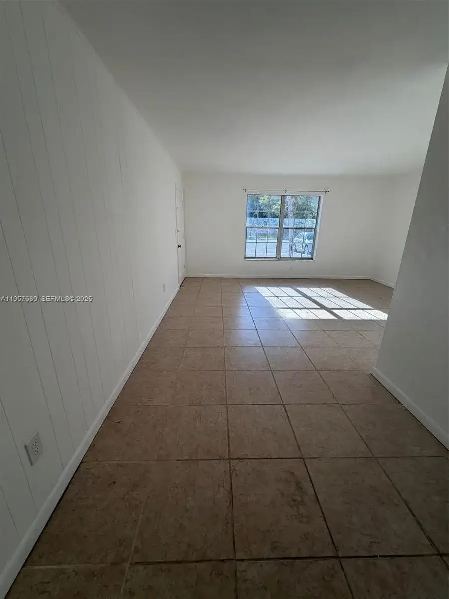 7851 Dunham Blvd # 5, Miami FL 33138 photo 2