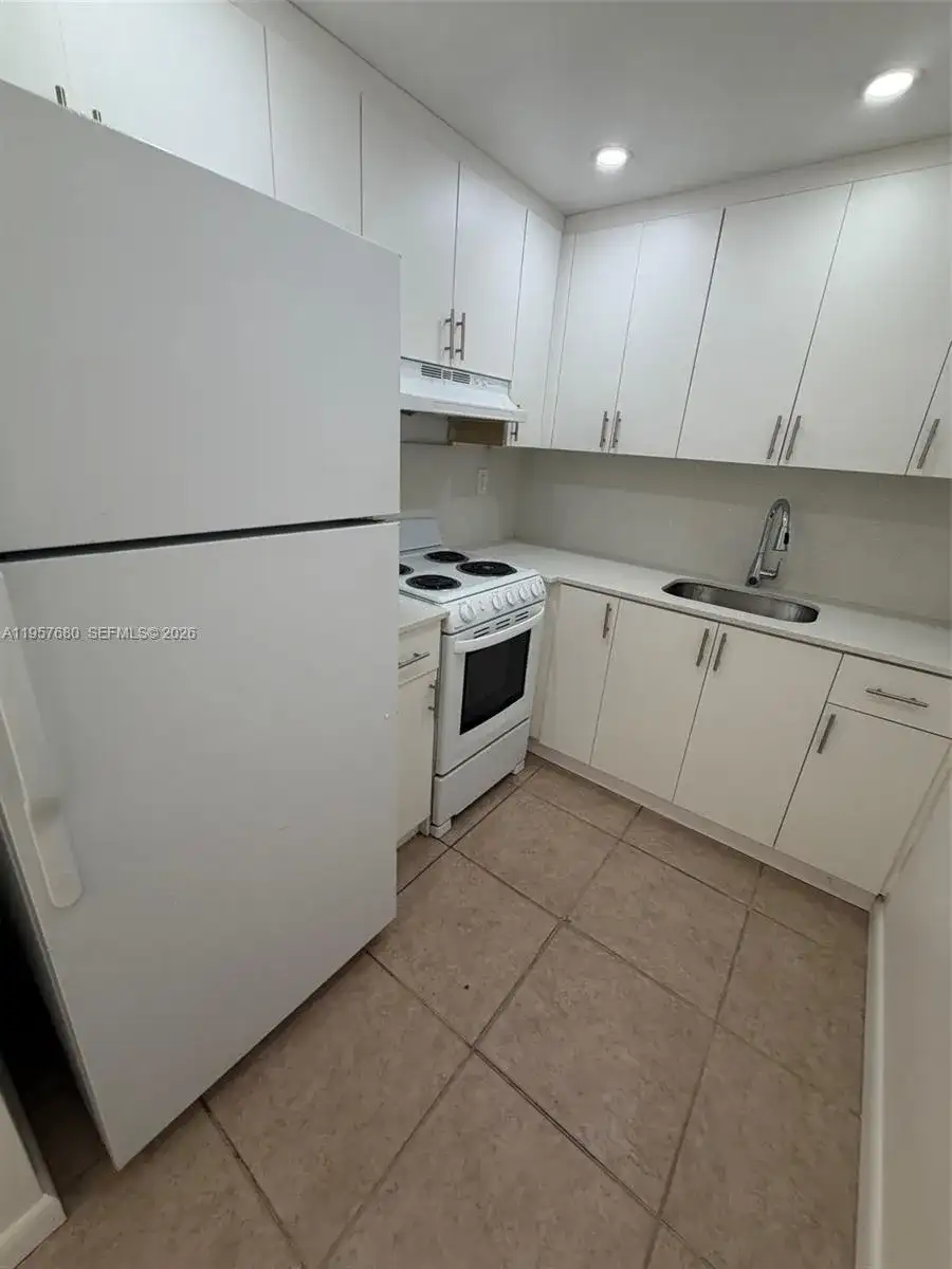 7851 Dunham Blvd # 5, Miami FL 33138 photo 5