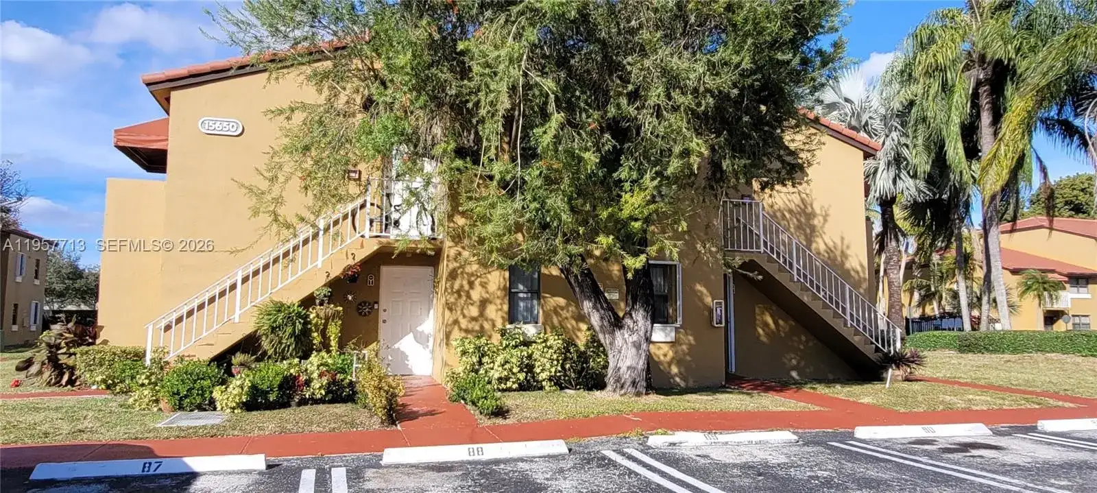 15650 SW 80th St # 208, Miami FL 33193 photo 2