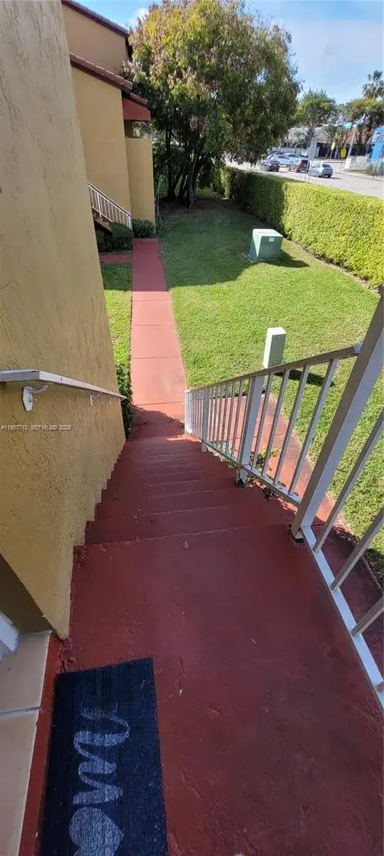 15650 SW 80th St # 208, Miami FL 33193 photo 4