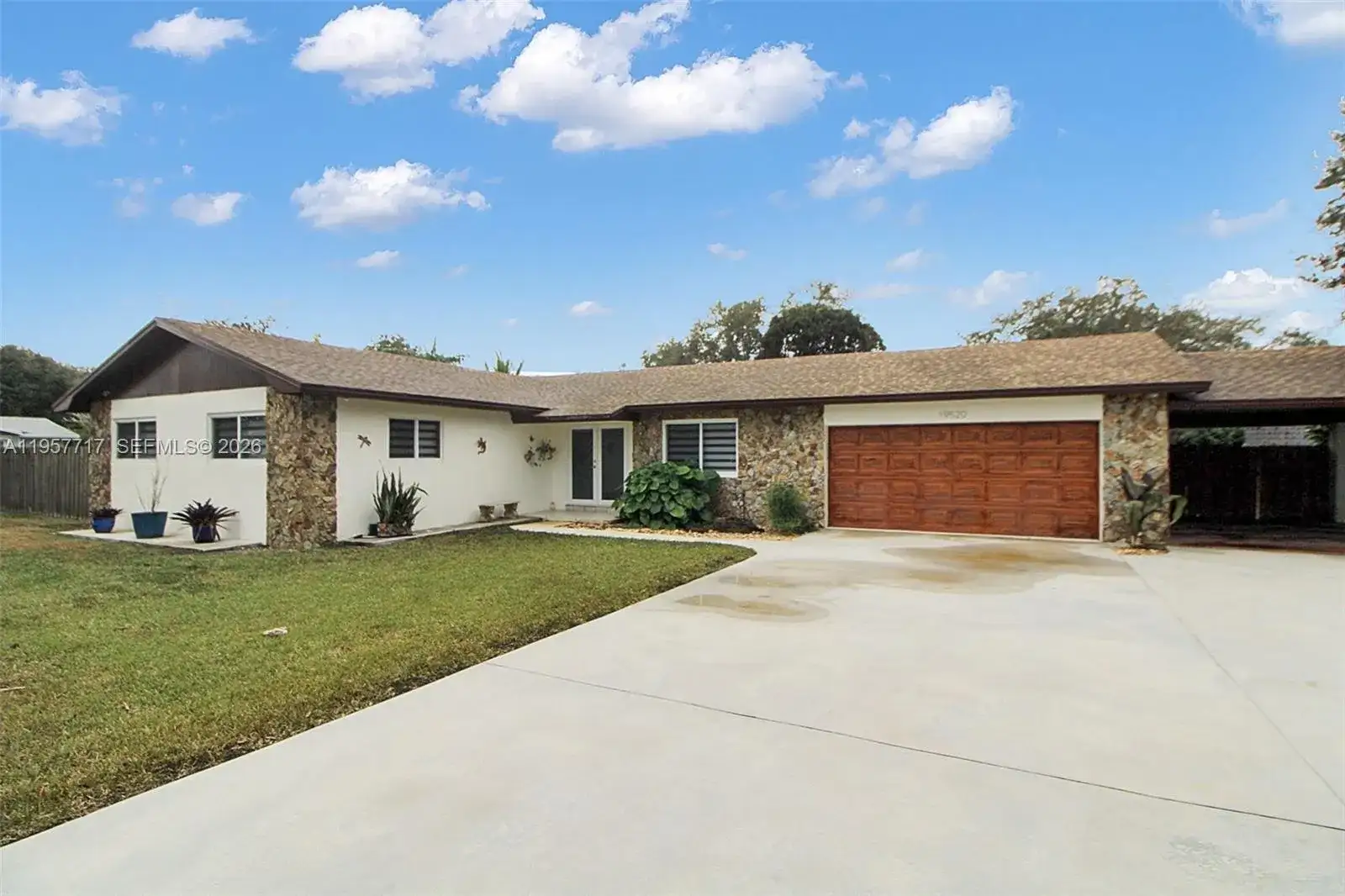 19520 SW 307th St, Homestead FL 33030 photo 3