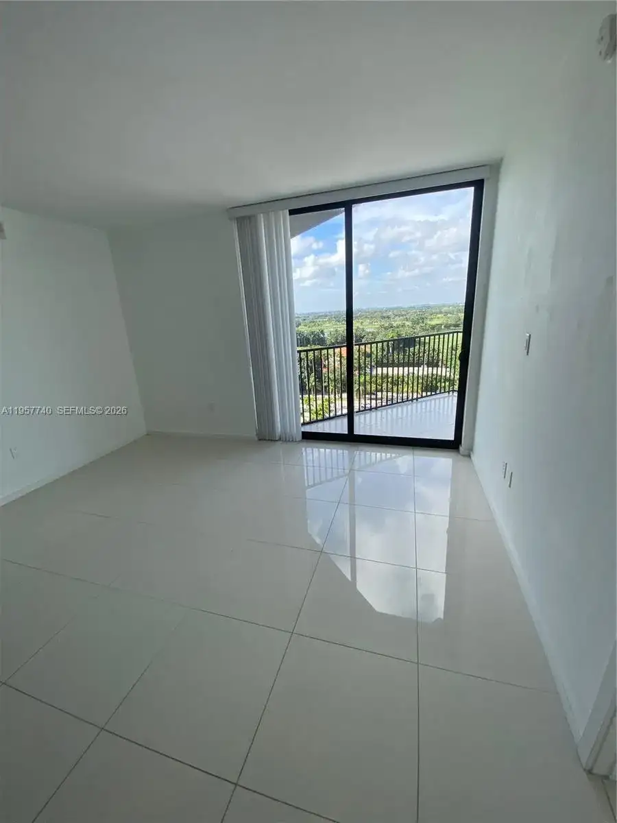 5252 NW 85th Ave # 910, Doral FL 33166 photo 3