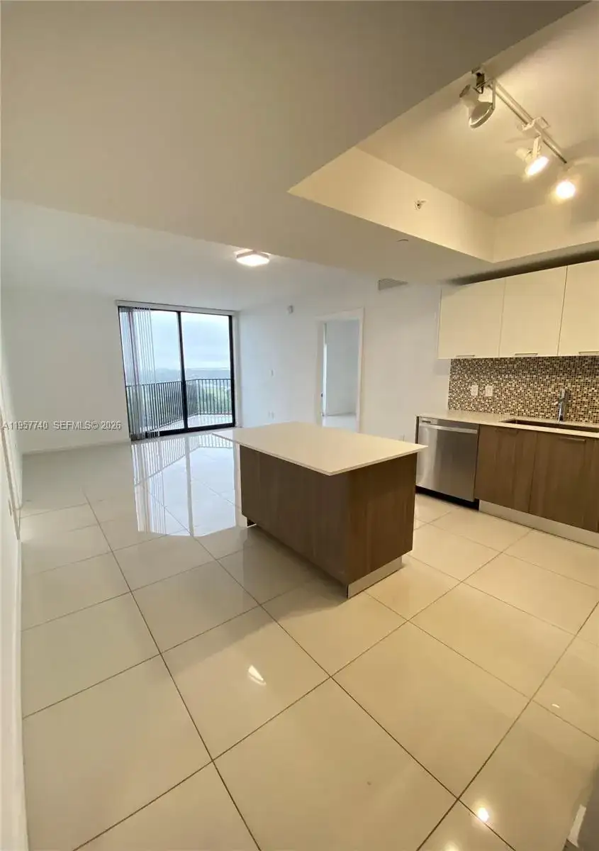 5252 NW 85th Ave # 910, Doral FL 33166 photo 5