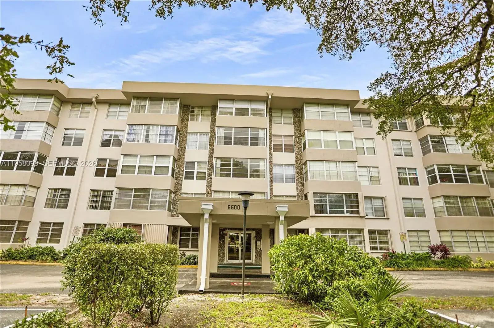 6600 Cypress Rd # 105, Plantation FL 33317 photo 3