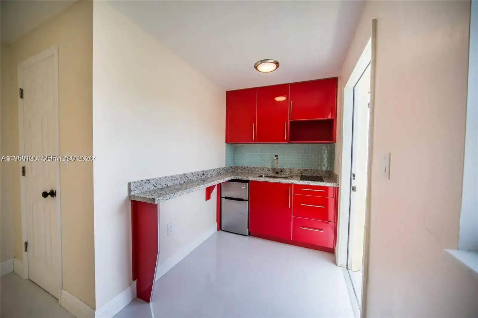 1748 NE 180th St, North Miami Beach FL 33162 photo 2