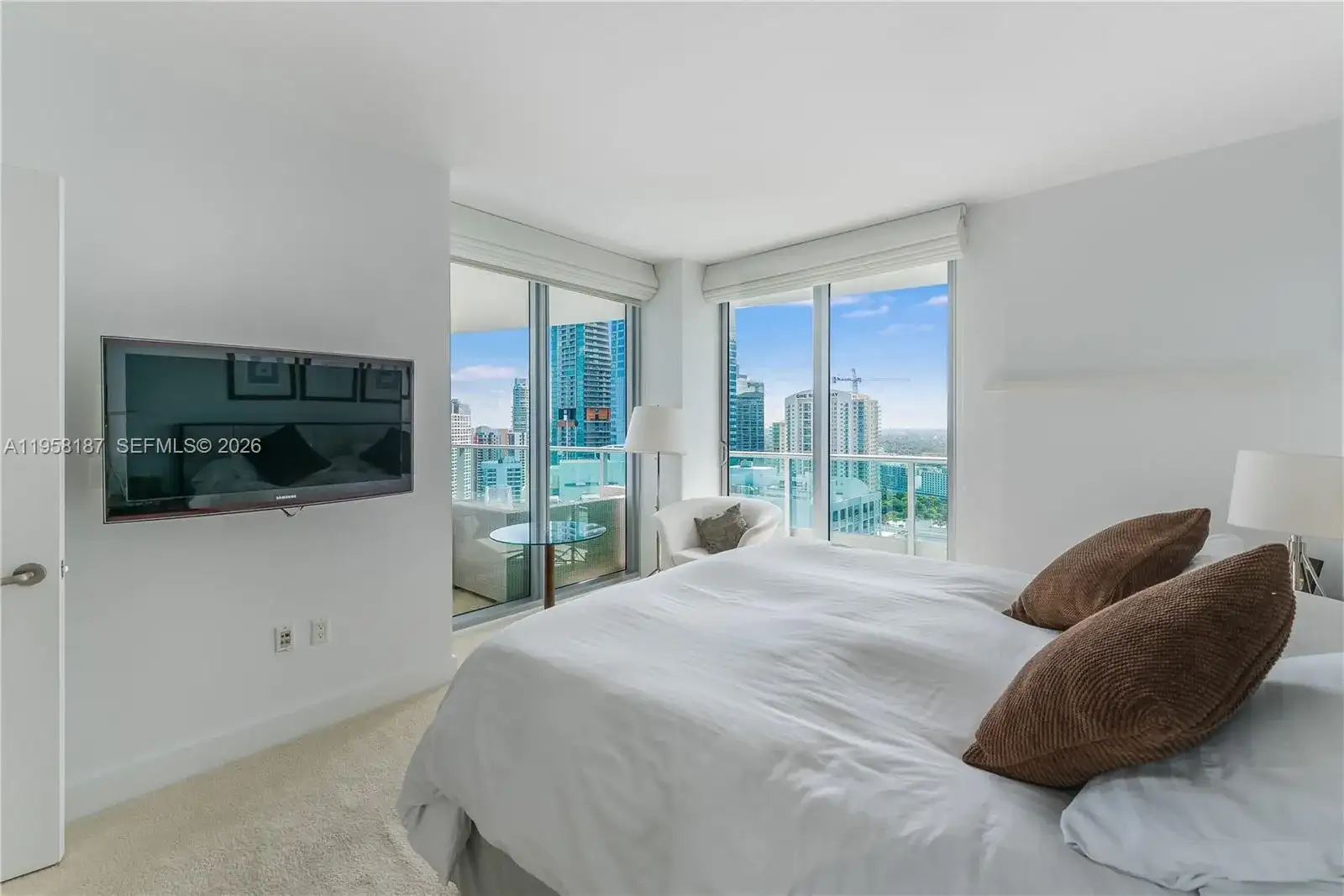 1331 Brickell Bay Dr # 3311, Miami FL 33131 photo 4