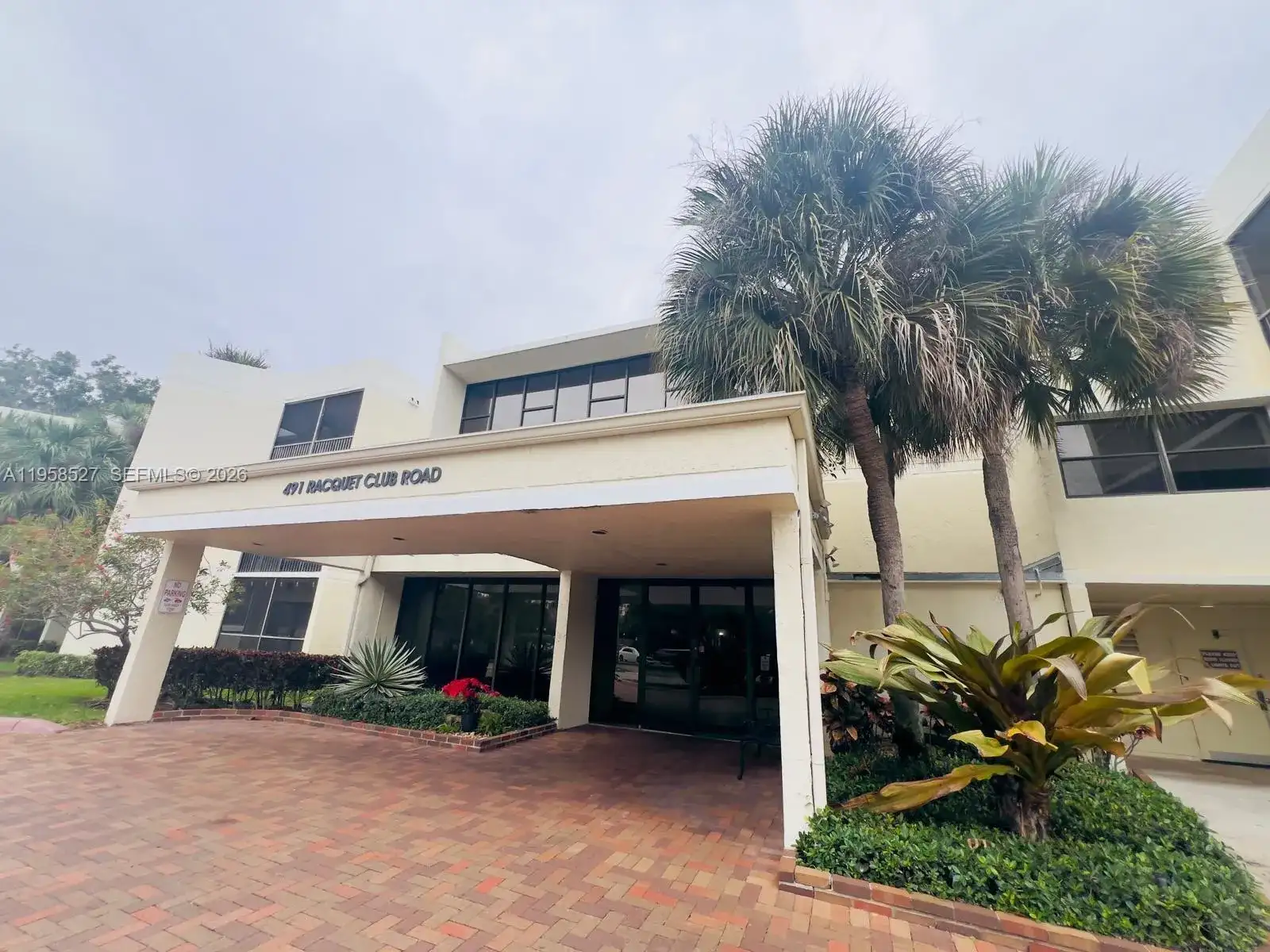 491 Racquet Club Rd # 211, Weston FL 33326 photo 3