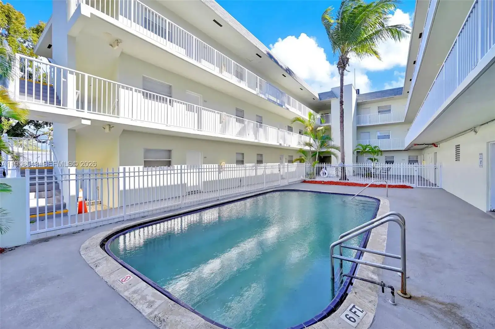 12890 NE 8th Ave # 208, North Miami FL 33161 photo 5