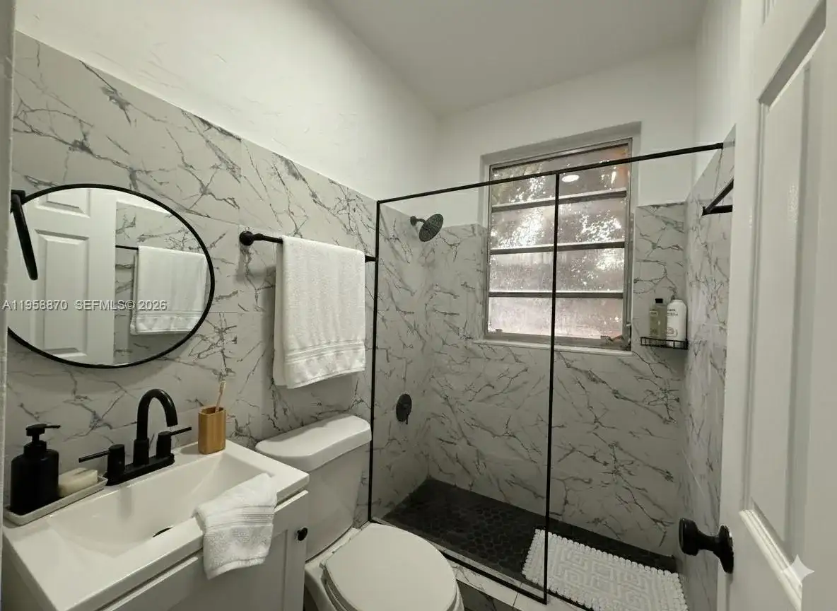 1560 SW 5th St # 11, Miami FL 33135 photo 5