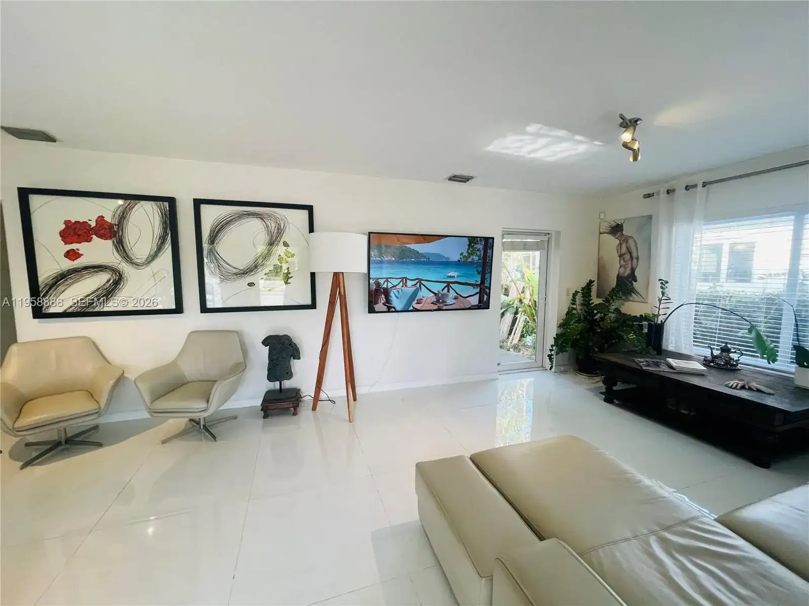 759 NE 87th St, Miami FL 33138 photo 2